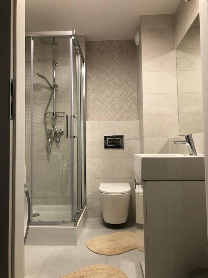 Komfort Z Balkonem W Centrum Vratislav Exteriér fotografie